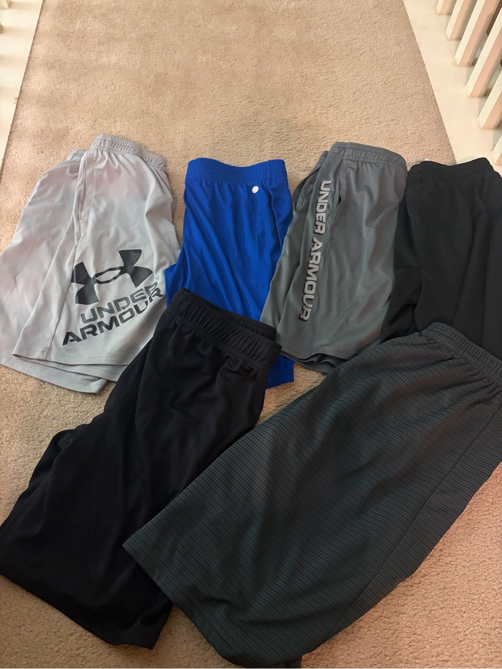 Youth xl assorted brands Under Armour Boys' Gray black Athletic Shorts bundle